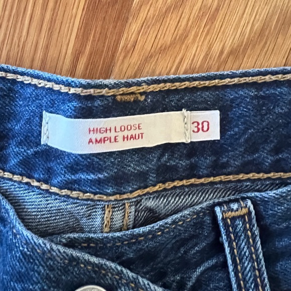 Levi Jeans - High Loose Size 30 - Picture 2 of 3